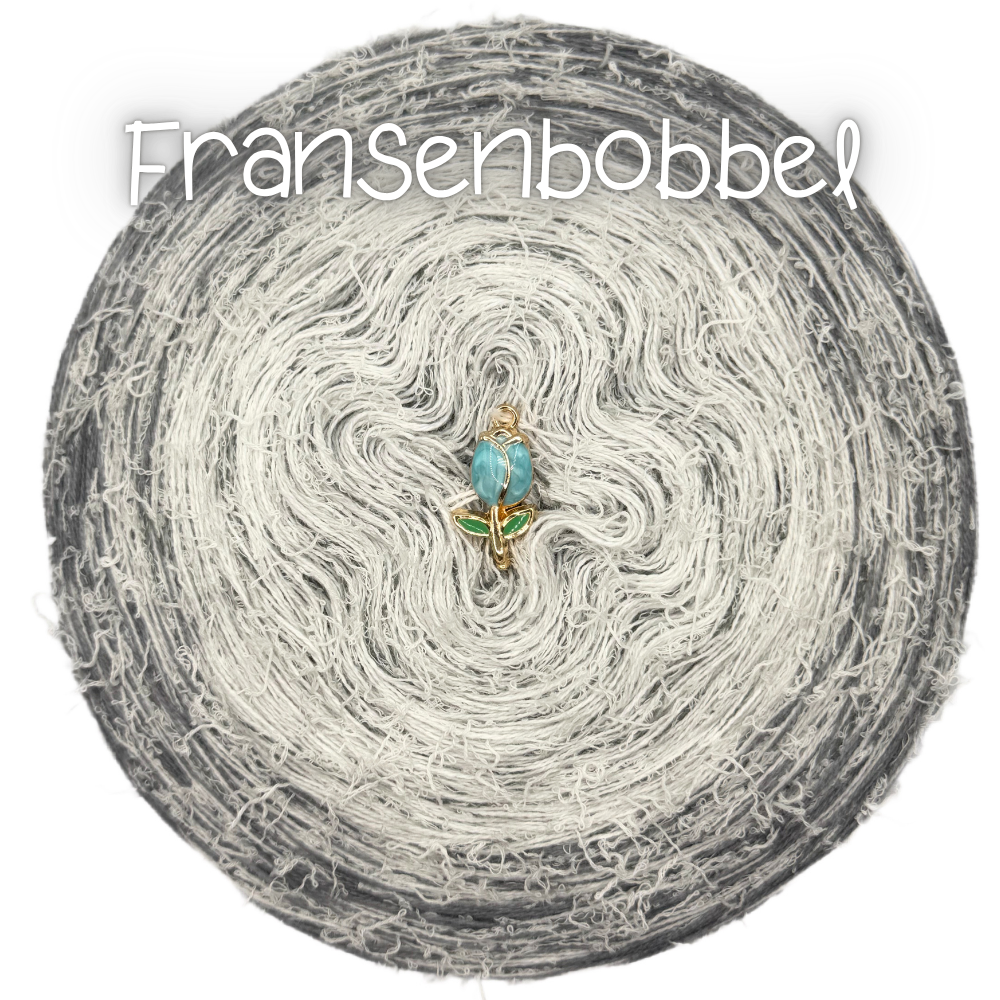 Bobbel mit Farbverlauf + Fransengarn