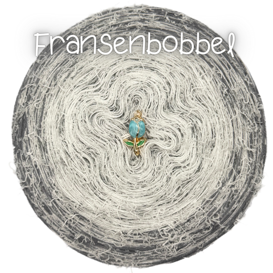 Bobbel mit Farbverlauf + Fransengarn