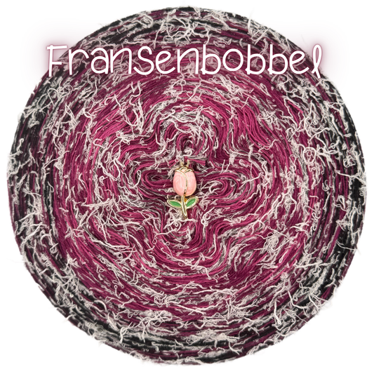 Bobbel mit Farbverlauf + Fransengarn